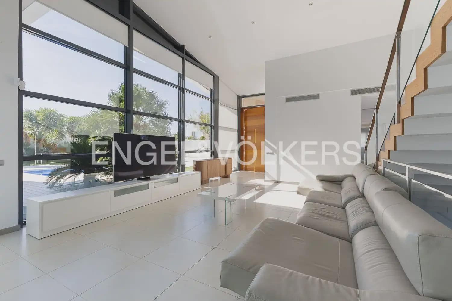 6 soverom Villa til salgs i Betera med svømmebasseng garasje - € 1 800 000 (Ref: 10185902)