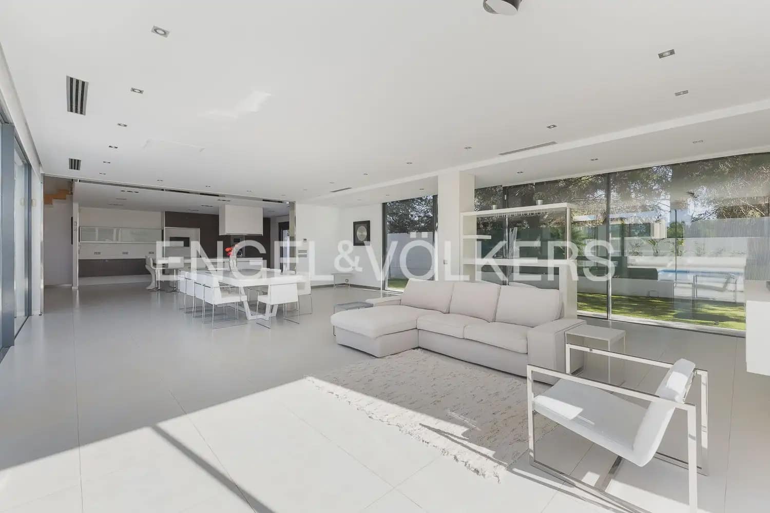 6 soverom Villa til salgs i Betera med svømmebasseng garasje - € 1 800 000 (Ref: 10185902)