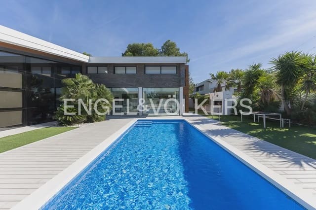 6 soverom Villa til salgs i Bétera med svømmebasseng garasje - € 1 800 000 (Ref: 10185902)