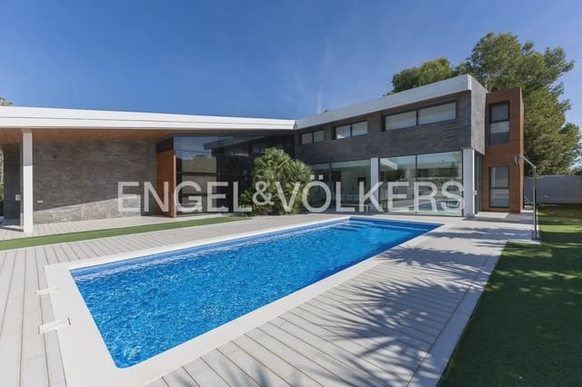 6 soverom Villa til salgs i Bétera med svømmebasseng garasje - € 1 800 000 (Ref: 10185902)