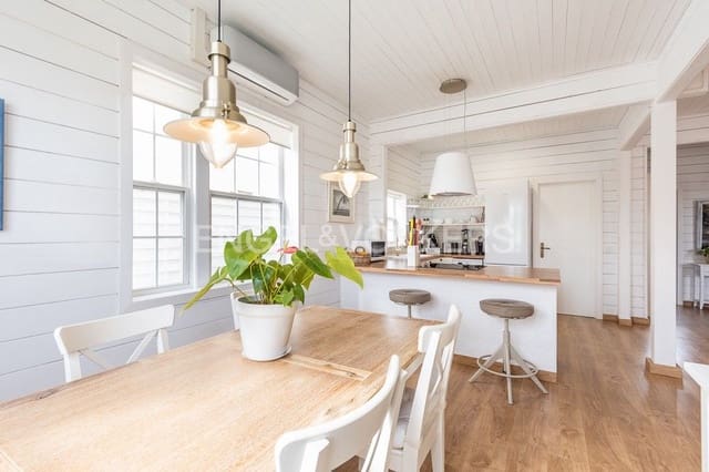 4 slaapkamer Villa te koop in Moncofa met zwembad garage - € 465.000 (Ref: 8229709)