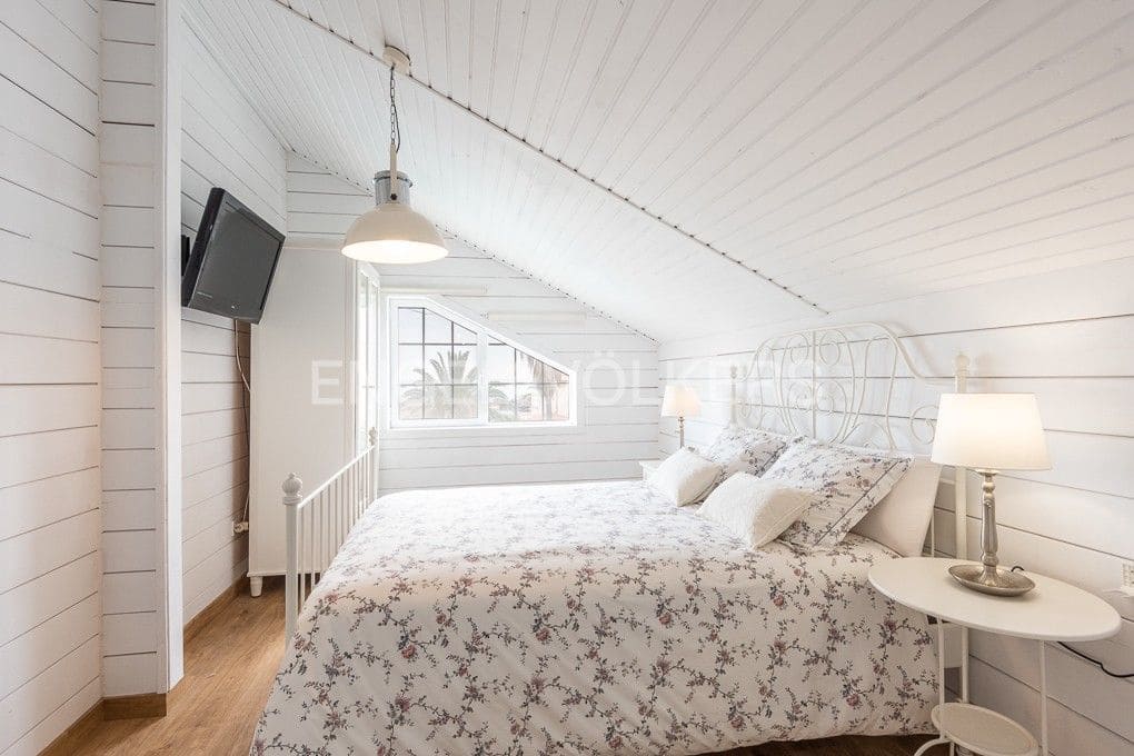 4 slaapkamer Villa te koop in Moncofa met zwembad garage - € 465.000 (Ref: 8229709)