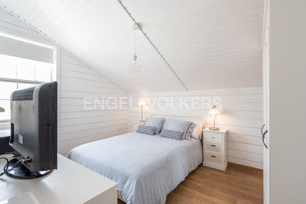 4 slaapkamer Villa te koop in Moncofa met zwembad garage - € 465.000 (Ref: 8229709)