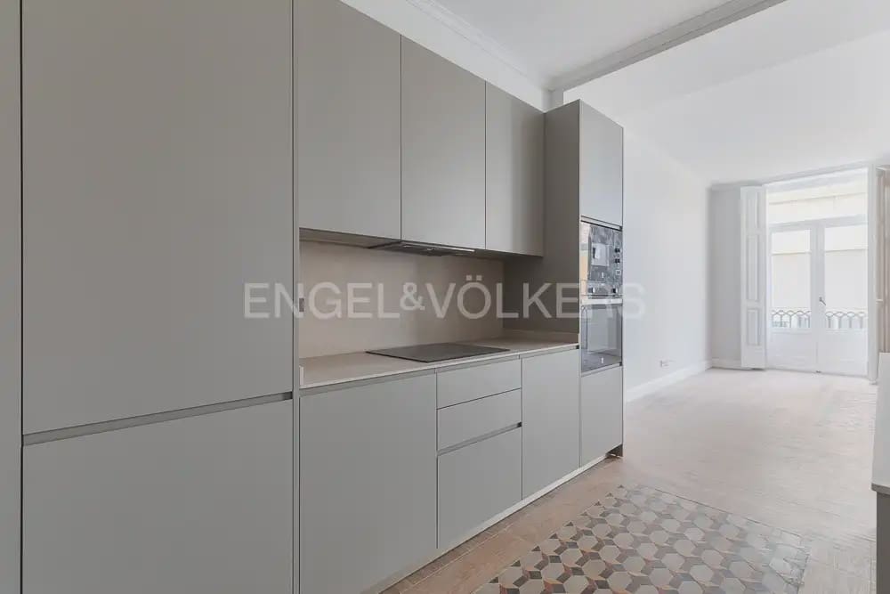 2 slaapkamer Flat te koop in Valencia stad - € 540.000 (Ref: 8234586)