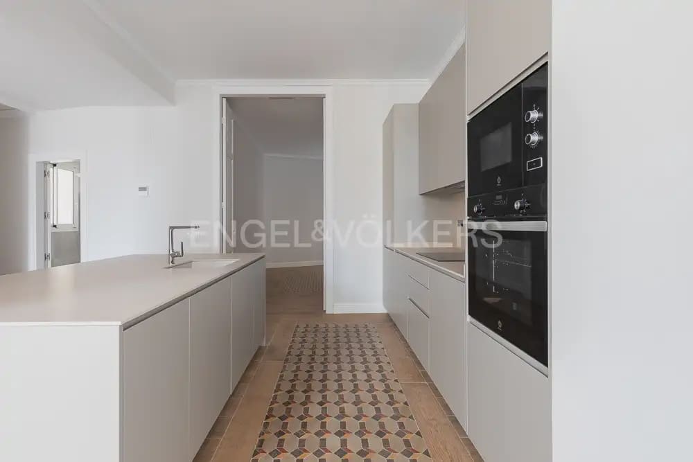2 slaapkamer Flat te koop in Valencia stad - € 540.000 (Ref: 8234586)