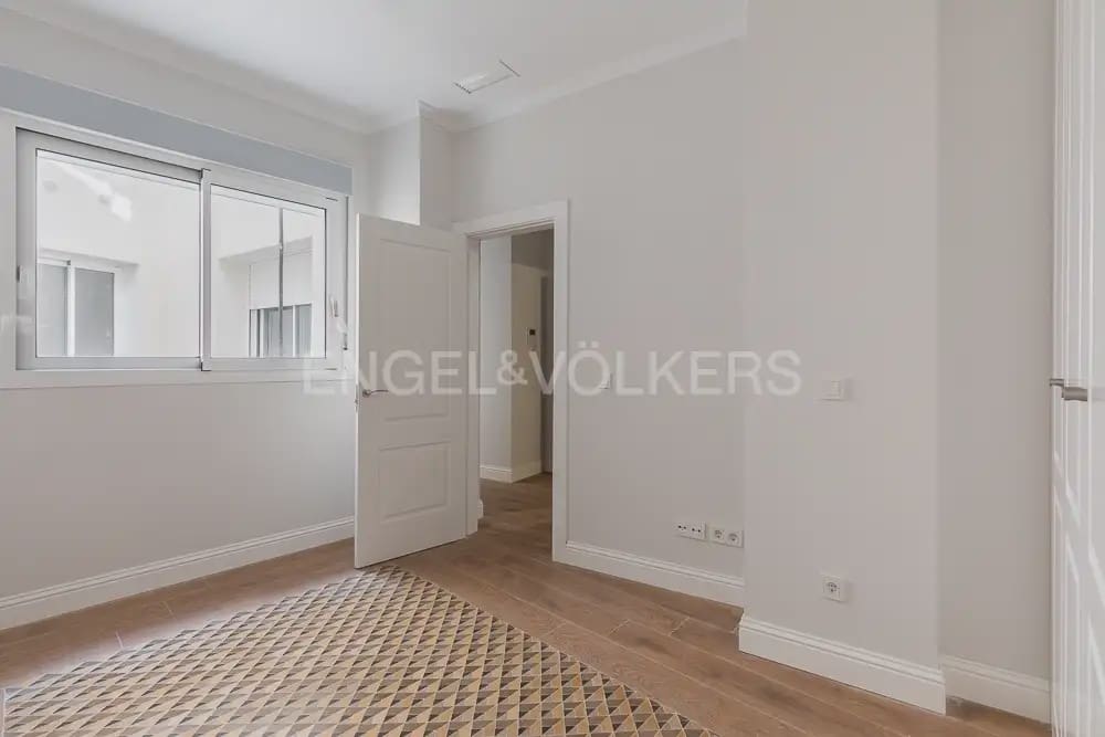2 slaapkamer Flat te koop in Valencia stad - € 540.000 (Ref: 8234586)