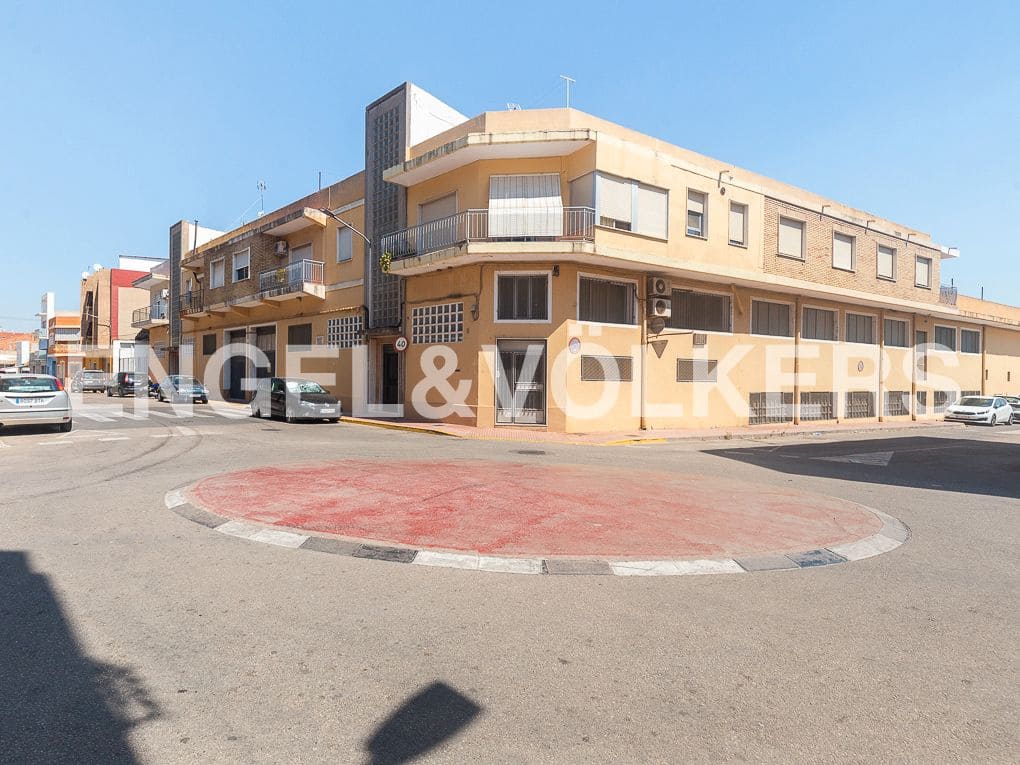 Building Plot for sale in Corbera - € 650,000 (Ref: 8234696)