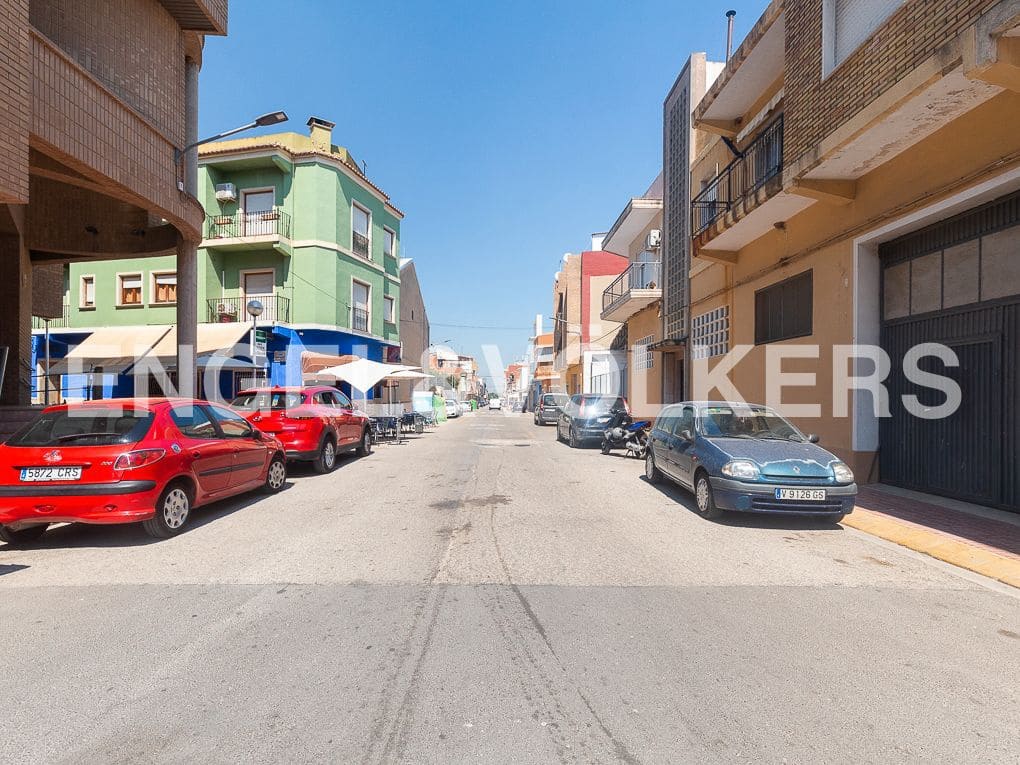 Building Plot for sale in Corbera - € 650,000 (Ref: 8234696)