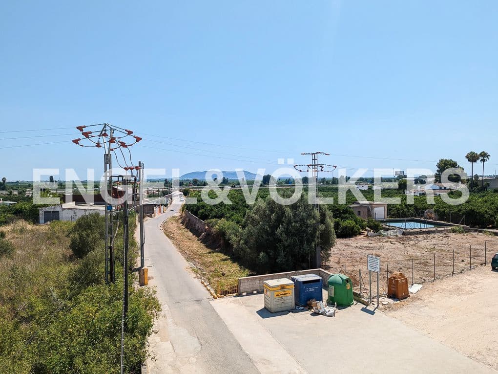 Building Plot for sale in Corbera - € 650,000 (Ref: 8234696)