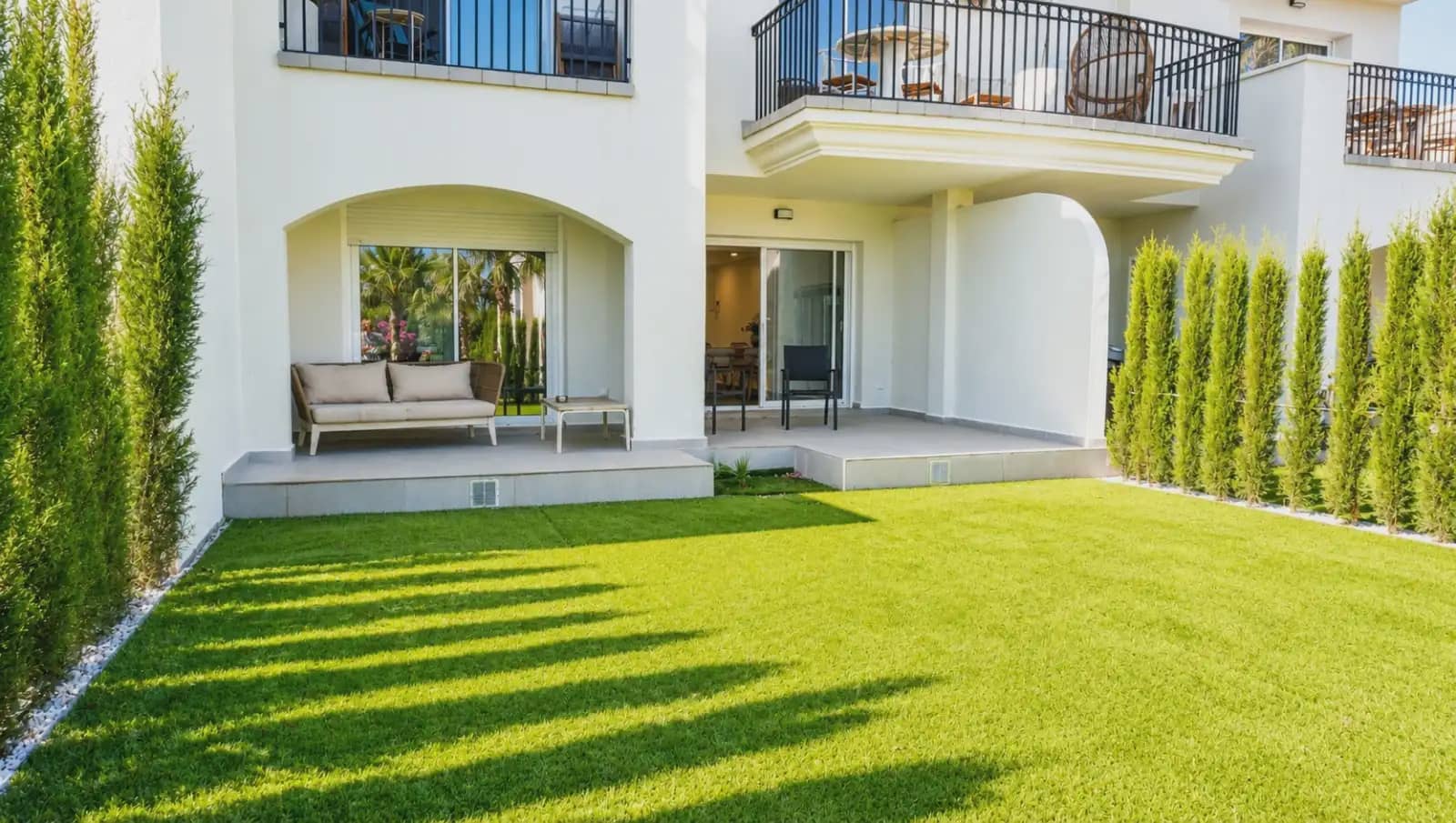 2 bedroom Flat for sale in Denia with pool garage - € 381,150 (Ref: 8234700)