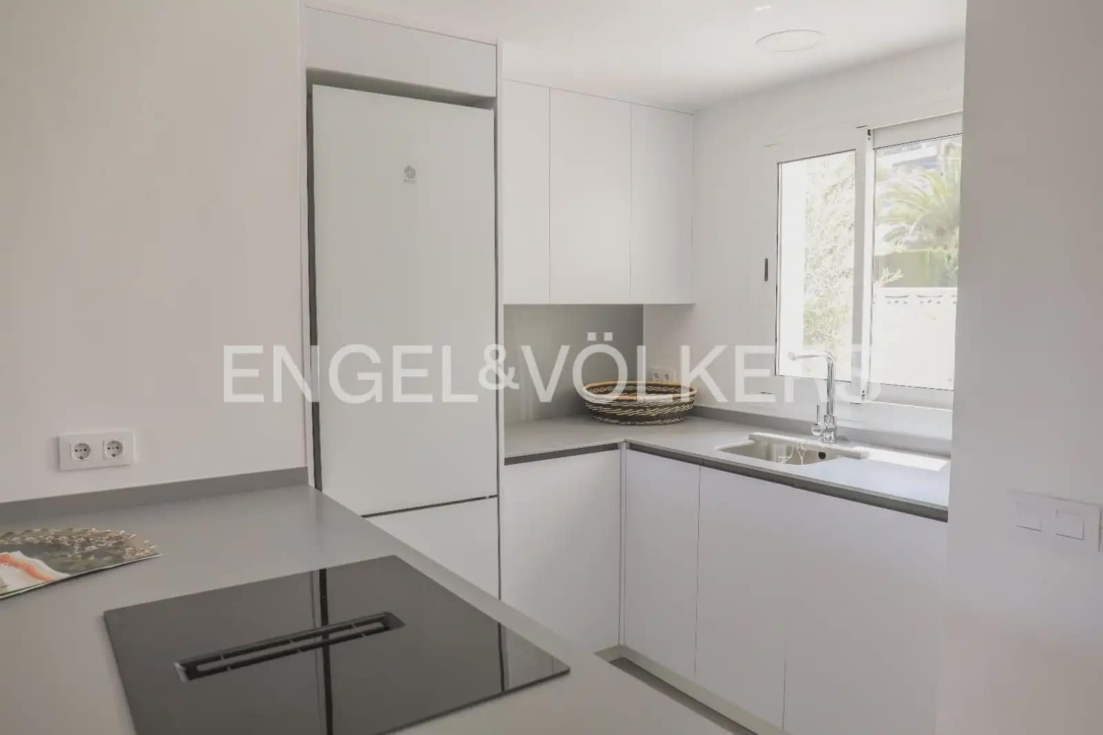 2 soveværelse Lejlighed til salg i Denia med swimmingpool garage - € 381.150 (Ref: 8234700)
