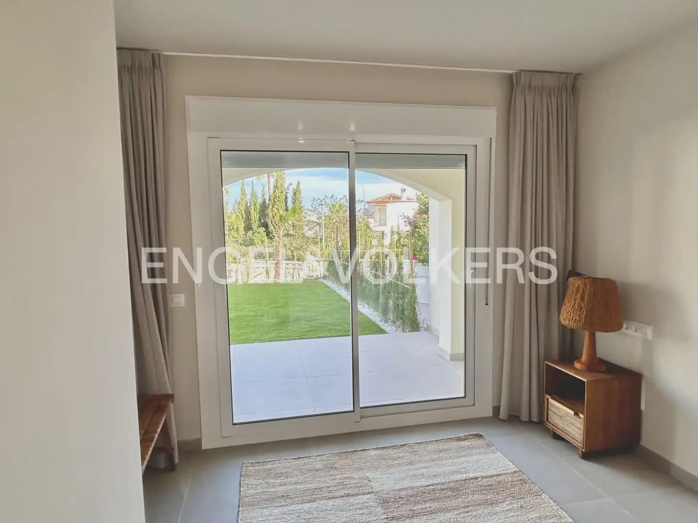 2 soveværelse Lejlighed til salg i Denia med swimmingpool garage - € 381.150 (Ref: 8234700)