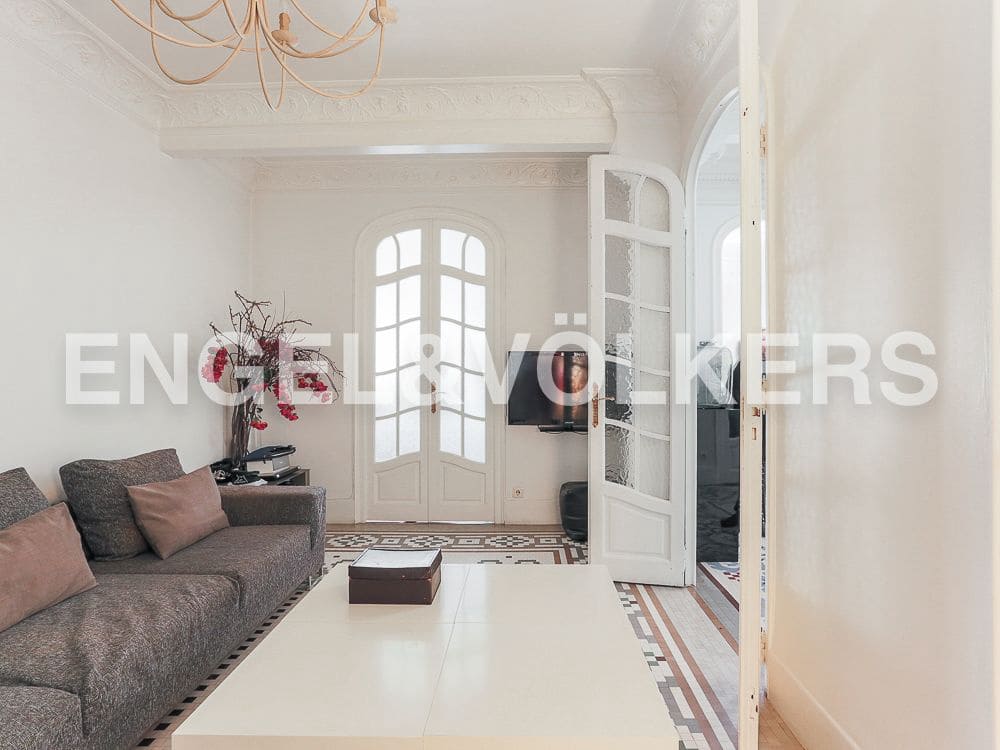 4 Zimmer Wohnung zu verkaufen in Valencia Stadt mit Garage - 1.650.000 € (Ref: 8234719)