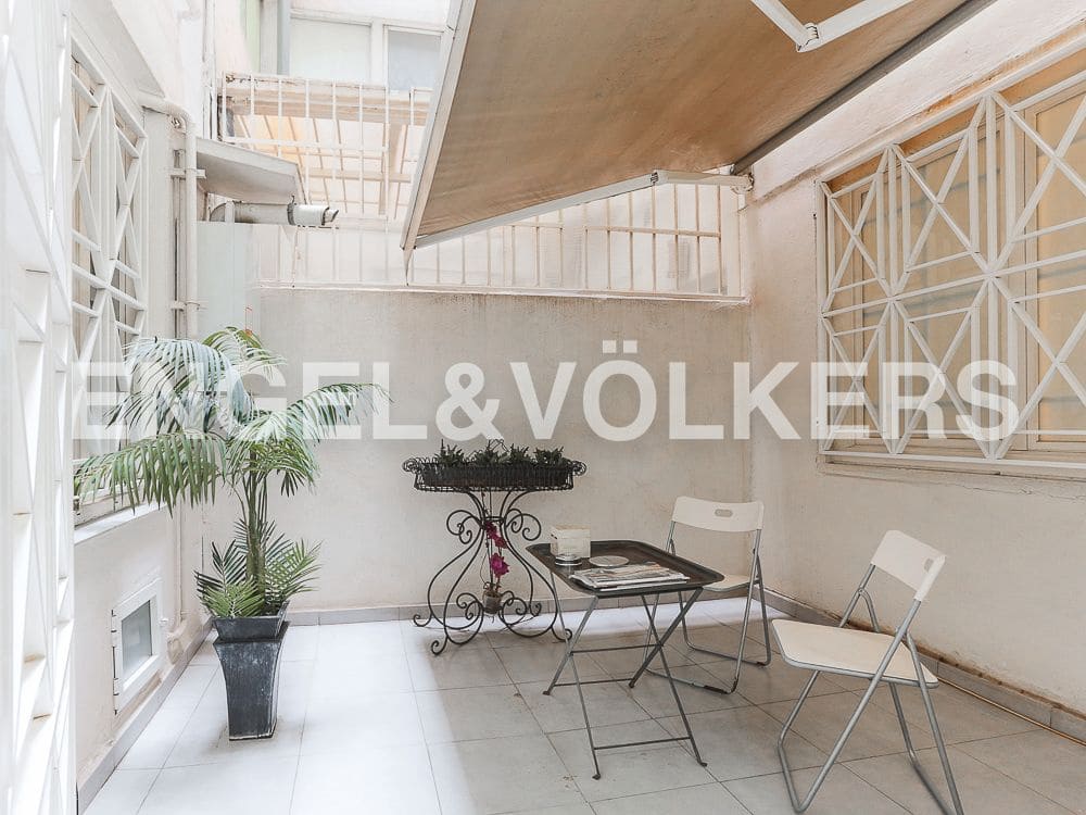 4 Zimmer Wohnung zu verkaufen in Valencia Stadt mit Garage - 1.650.000 € (Ref: 8234719)