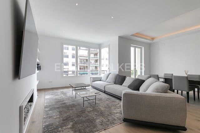 3 bedroom Apartment for sale in La Roqueta, Valencia city with garage - € 1,050,000 (Ref: 8234814)