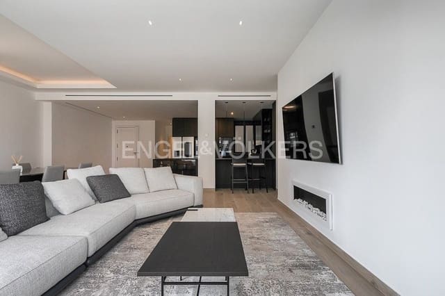 3 bedroom Apartment for sale in La Roqueta, Valencia city with garage - € 1,050,000 (Ref: 8234814)