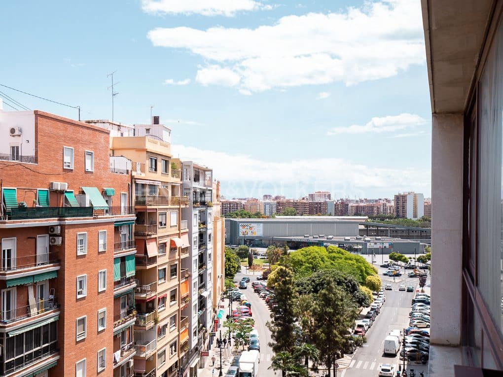 4 Zimmer Wohnung zu verkaufen in Valencia Stadt mit Garage - 695.000 € (Ref: 8234823)