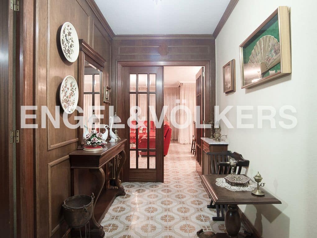 4 bedroom Apartment for sale in Vila-real - € 210,000 (Ref: 8234833)