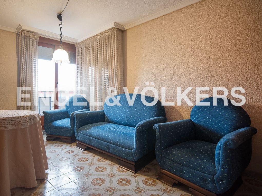 4 bedroom Apartment for sale in Vila-real - € 210,000 (Ref: 8234833)
