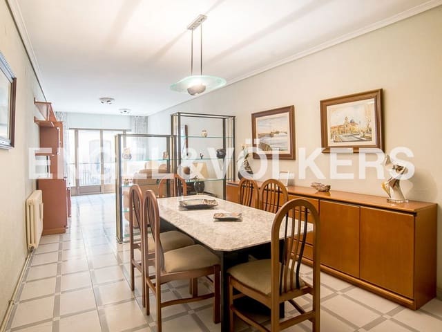 4 soveværelse Penthouse til salg i Centro, Castelló de la Plana - € 320.000 (Ref: 8234872)