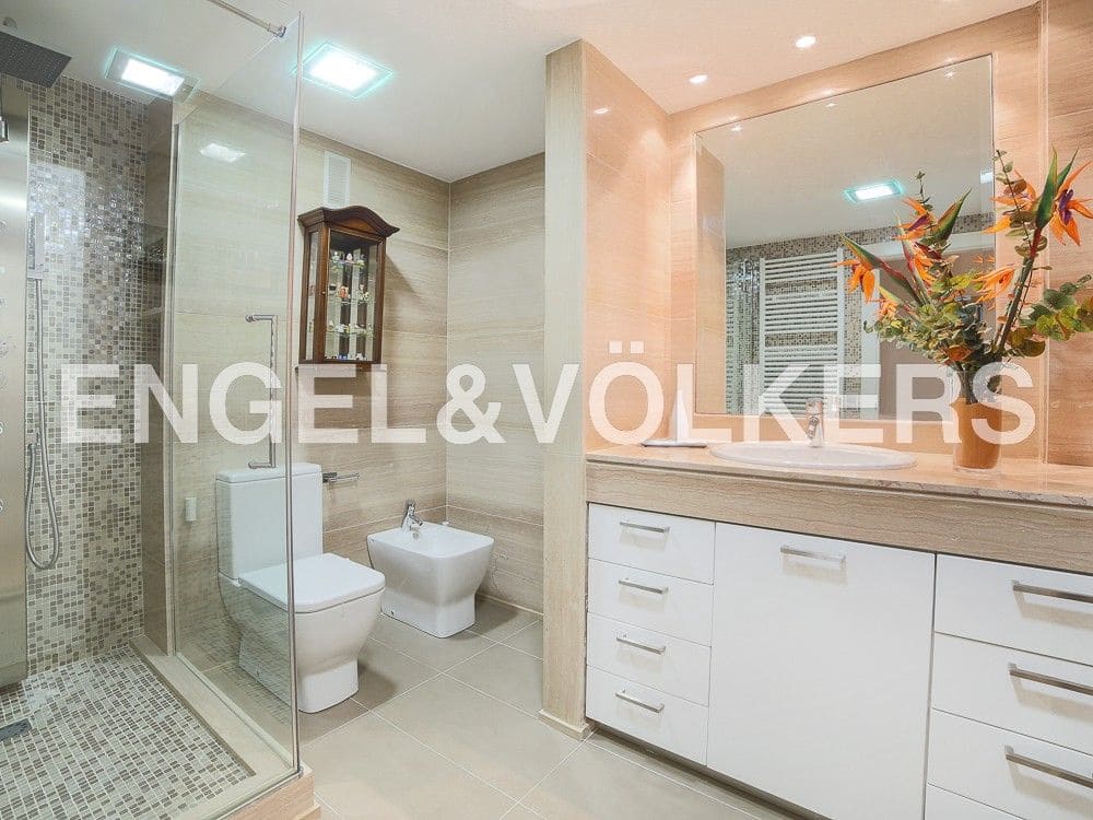 2 soveværelse Lejlighed til salg i Valencia by med garage - € 1.100.000 (Ref: 8234875)