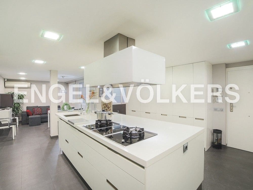 2 soveværelse Lejlighed til salg i Valencia by med garage - € 1.100.000 (Ref: 8234875)