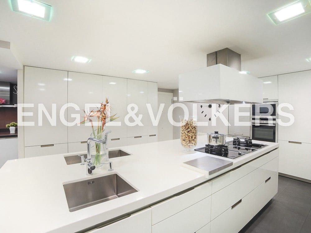 2 soveværelse Lejlighed til salg i Valencia by med garage - € 1.100.000 (Ref: 8234875)