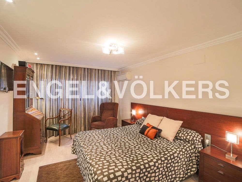 2 soveværelse Lejlighed til salg i Valencia by med garage - € 1.100.000 (Ref: 8234875)