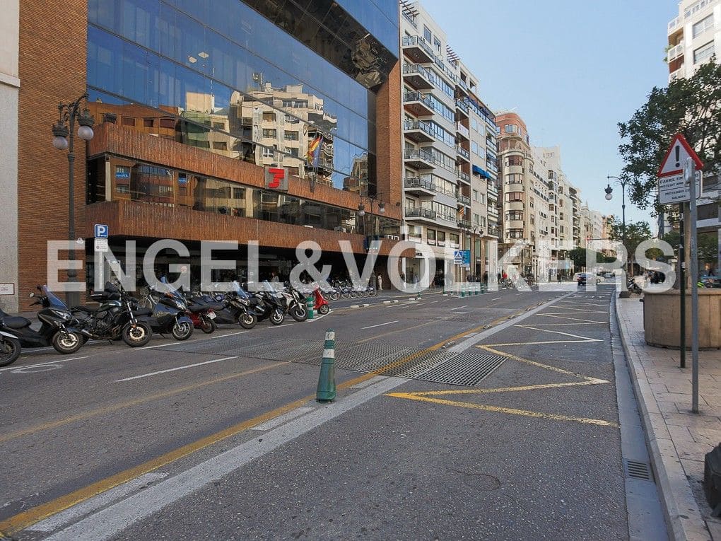 2 soveværelse Lejlighed til salg i Valencia by med garage - € 1.100.000 (Ref: 8234875)