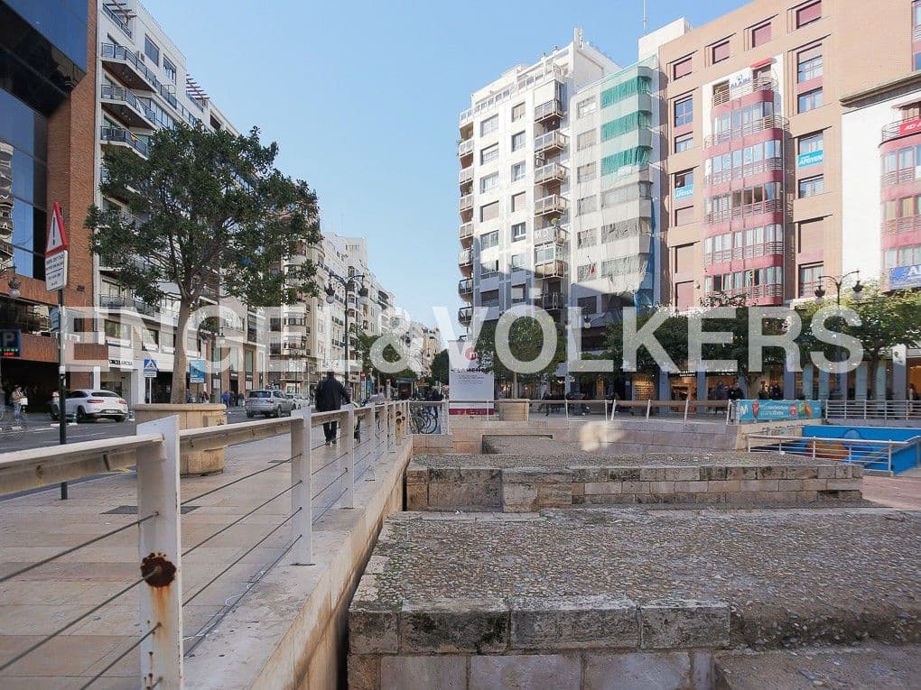 2 soveværelse Lejlighed til salg i Valencia by med garage - € 1.100.000 (Ref: 8234875)