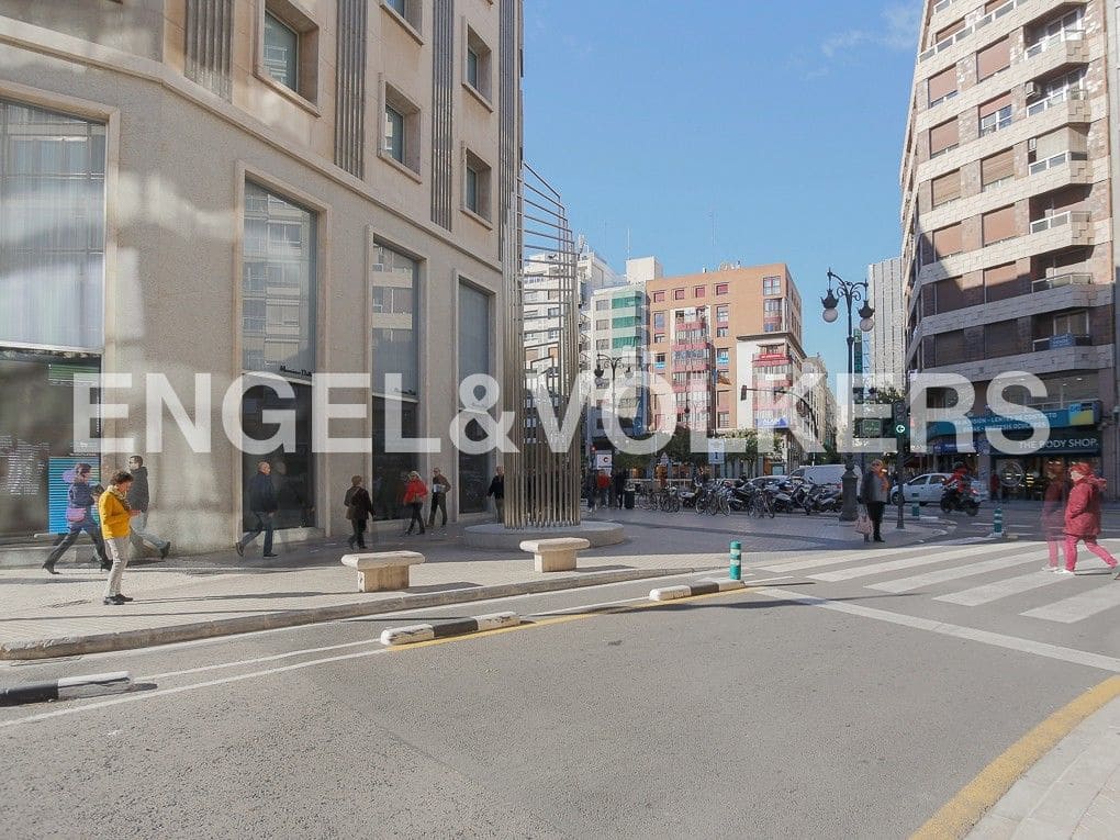 2 soveværelse Lejlighed til salg i Valencia by med garage - € 1.100.000 (Ref: 8234875)
