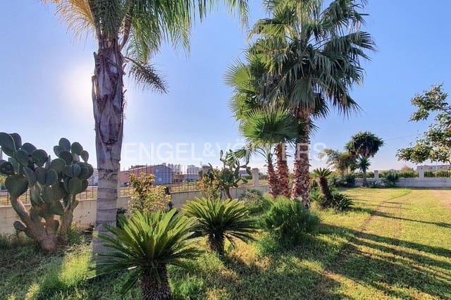 3 bedroom Flat for sale in Faitanar, Valencia city with garage - € 550,000 (Ref: 8234896)