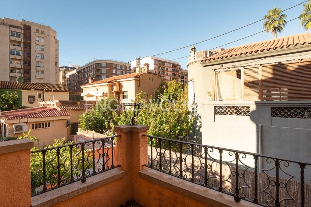 Casa de 4 habitaciones en Castelló de la Plana en venta con garaje - 650.000 € (Ref: 8234967)