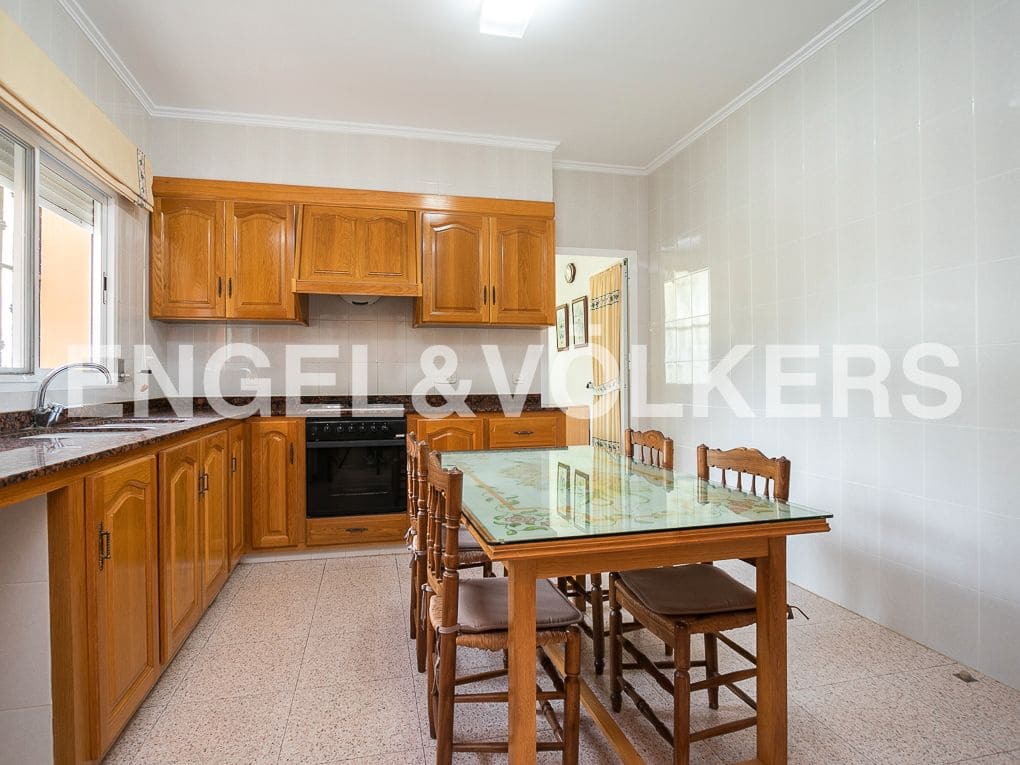 3 bedroom Finca/Country House for sale in Carcaixent with pool garage - € 395,000 (Ref: 8235024)