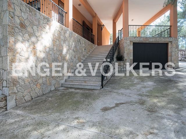 3 bedroom Finca/Country House for sale in Carcaixent with pool garage - € 395,000 (Ref: 8235024)