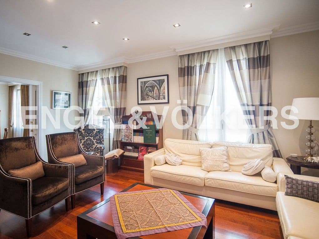5 bedroom Villa for sale in La Vall d'Uixo with garage - € 950,000 (Ref: 8235044)