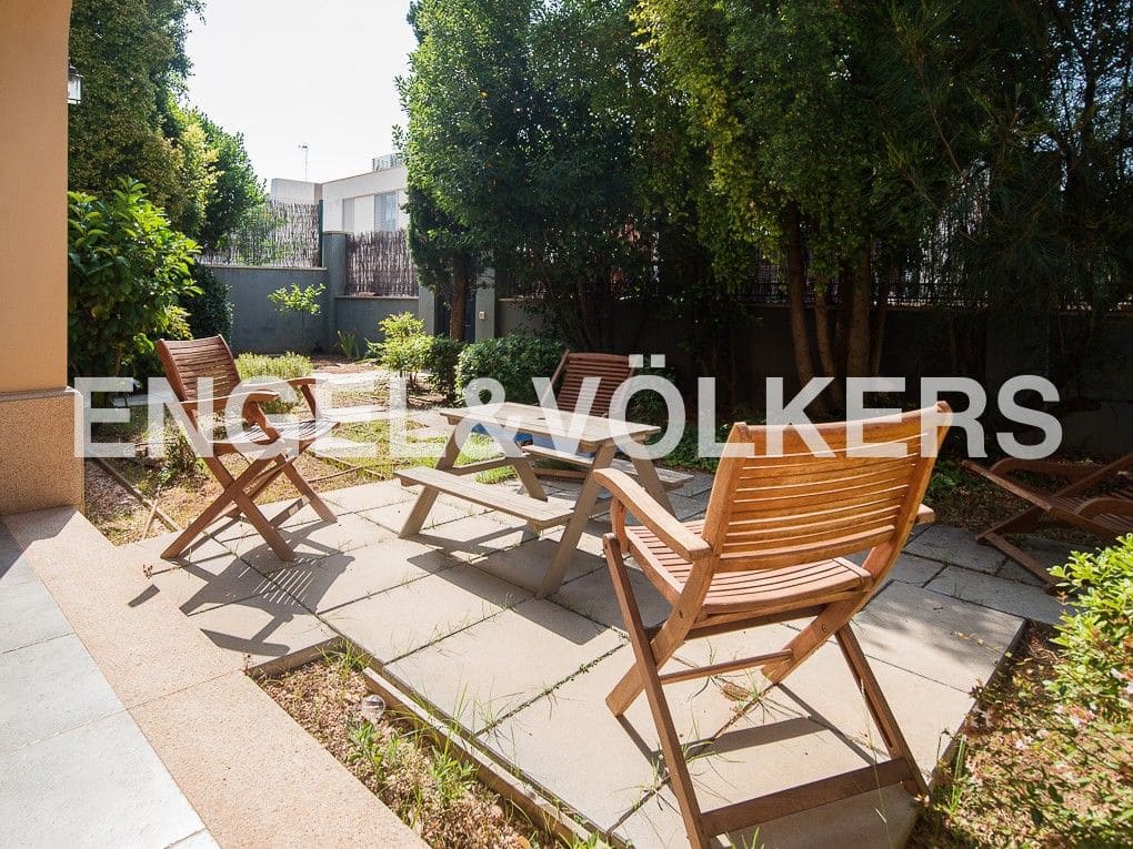 5 bedroom Villa for sale in La Vall d'Uixo with garage - € 950,000 (Ref: 8235044)