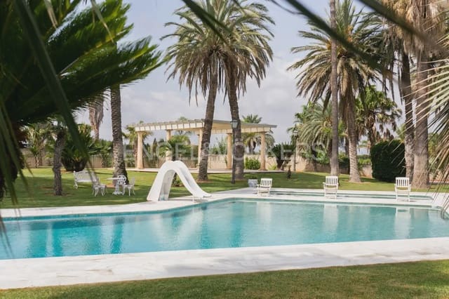 12 bedroom Villa for sale in La Pobla de Vallbona with pool garage - € 1,735,000 (Ref: 8235052)