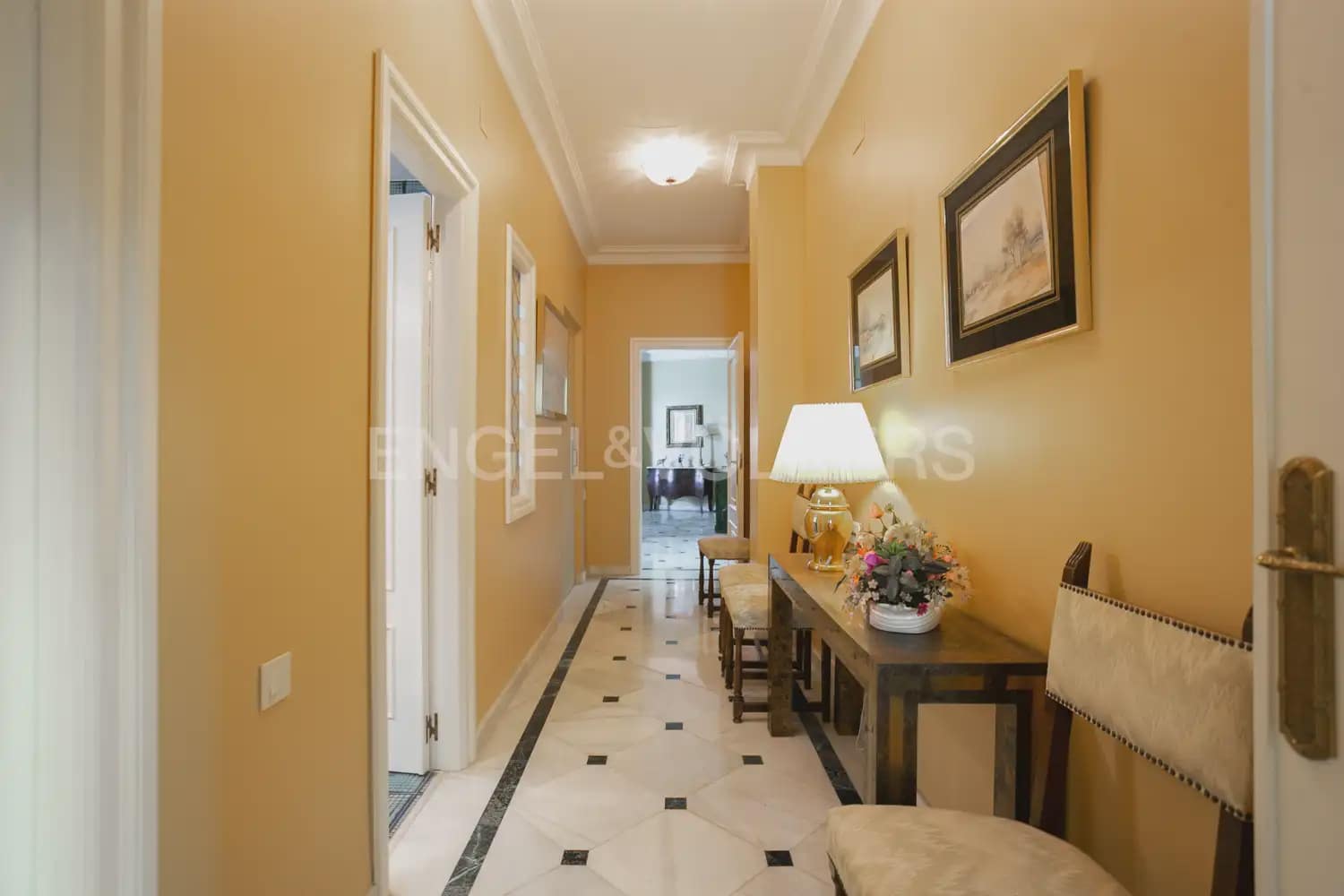 12 bedroom Villa for sale in La Pobla de Vallbona with pool garage - € 1,735,000 (Ref: 8235052)