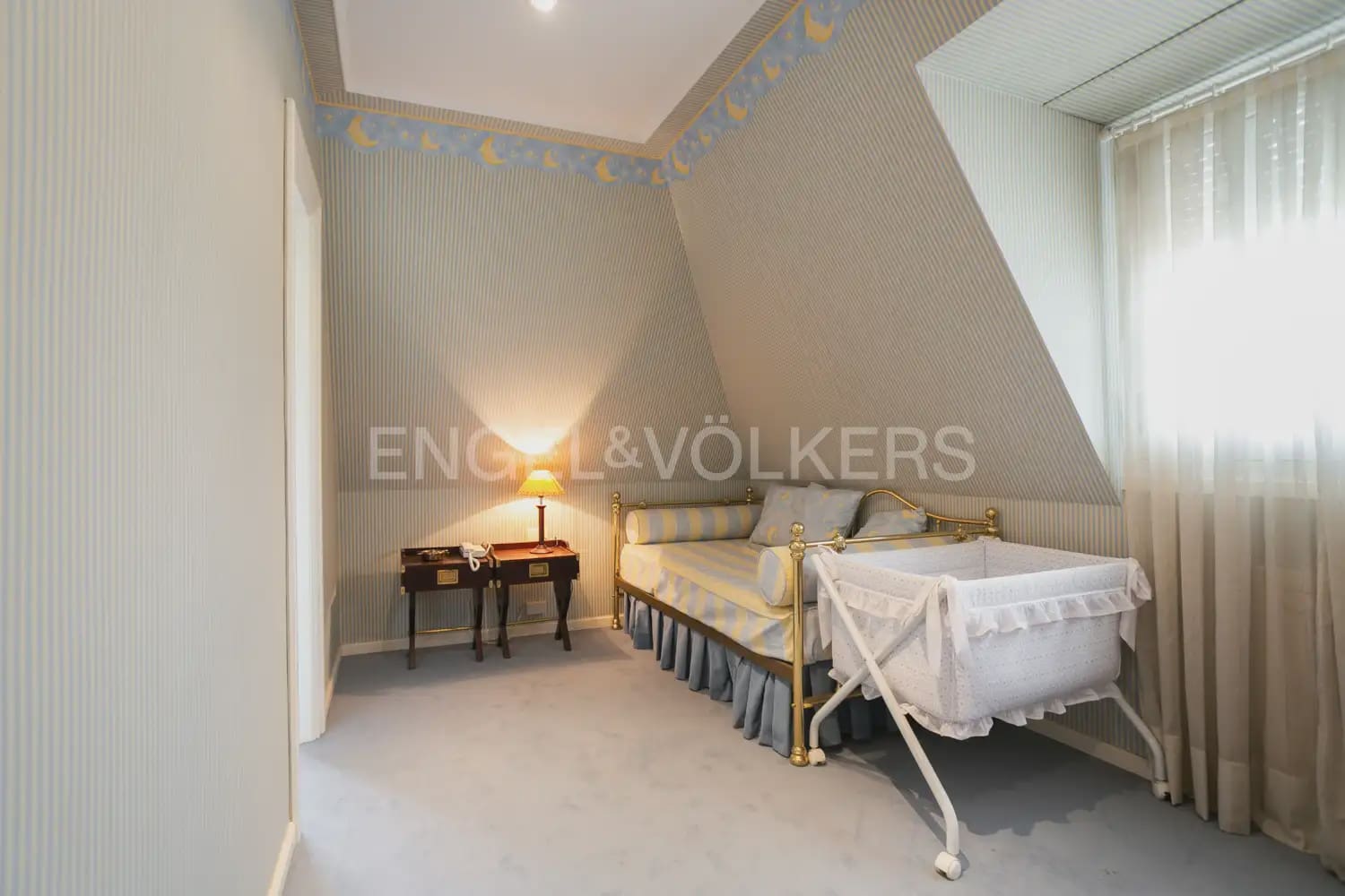 12 bedroom Villa for sale in La Pobla de Vallbona with pool garage - € 1,735,000 (Ref: 8235052)