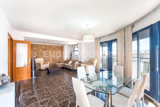 4 soveværelse Penthouse til salg i Sur, Castelló de la Plana - € 298.000 (Ref: 8235058)
