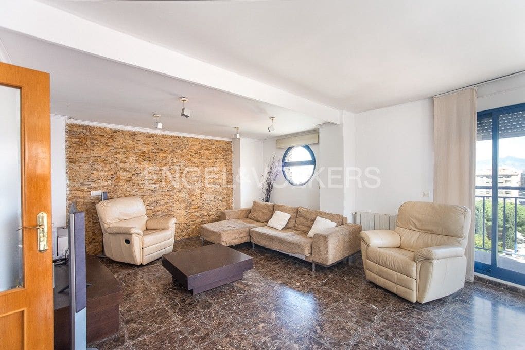 4 soverom Penthouse til salgs i Castello de la Plana - € 315 000 (Ref: 8235058)