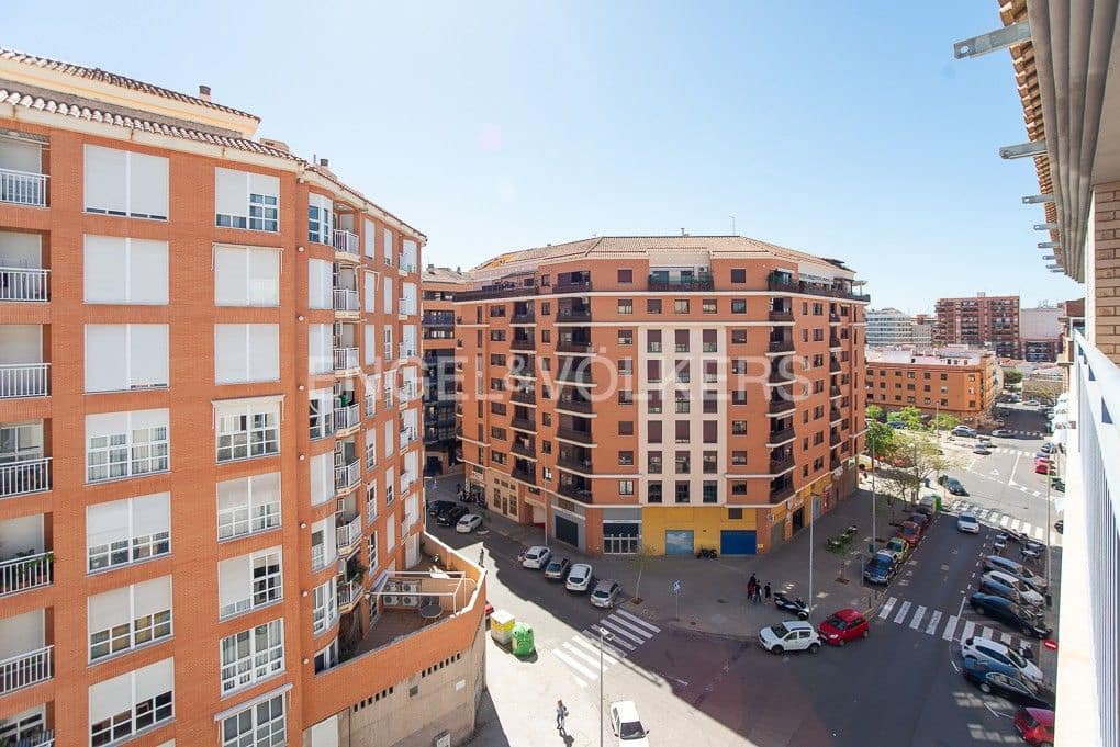 4 soverom Penthouse til salgs i Castello de la Plana - € 315 000 (Ref: 8235058)