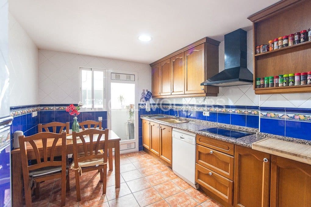 4 soverom Penthouse til salgs i Castello de la Plana - € 315 000 (Ref: 8235058)