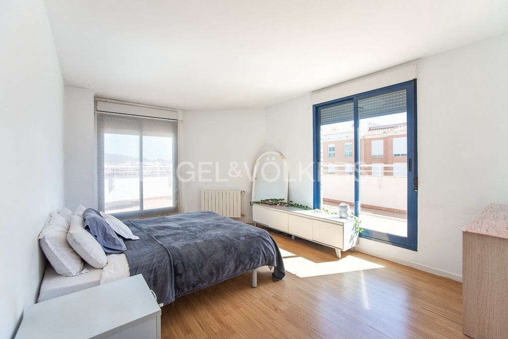 4 soverom Penthouse til salgs i Castello de la Plana - € 315 000 (Ref: 8235058)