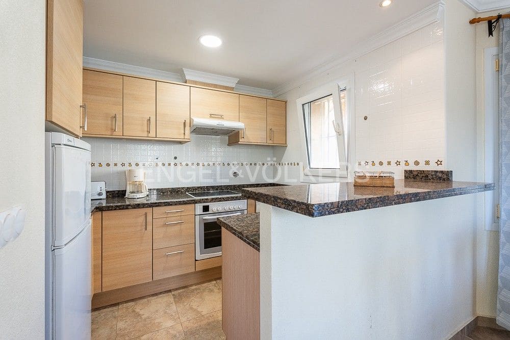 2 bedroom Villa for sale in Oliva with pool garage - € 390,000 (Ref: 8235069)