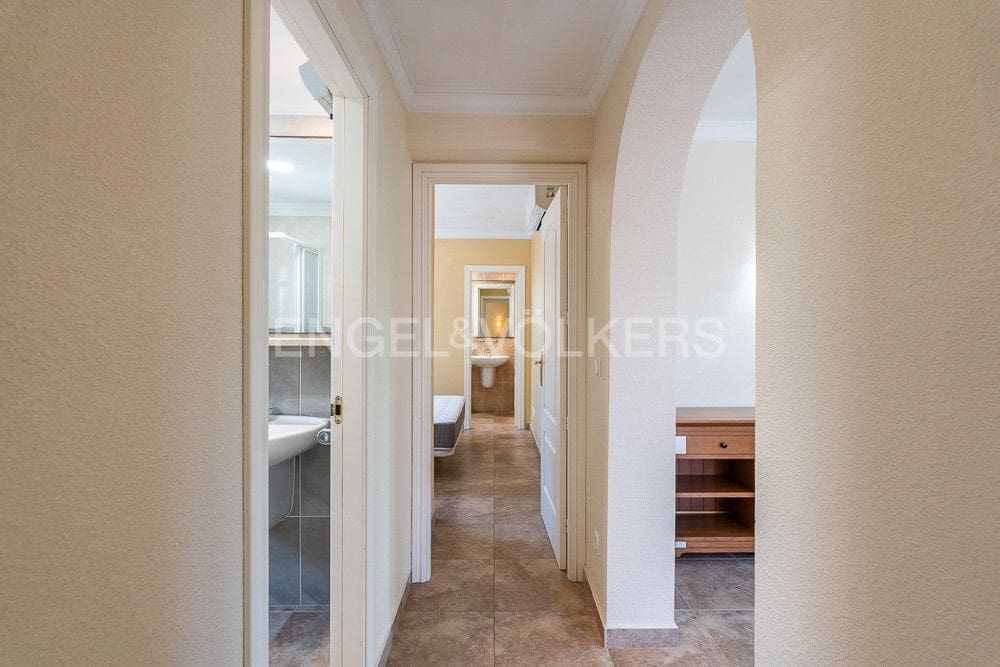 2 bedroom Villa for sale in Oliva with pool garage - € 390,000 (Ref: 8235069)
