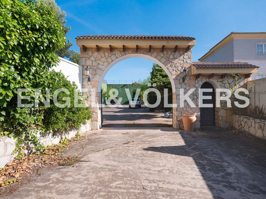 10 chambre Villa/Maison à vendre à Onda avec piscine garage - 495 000 € (Ref: 8235076)