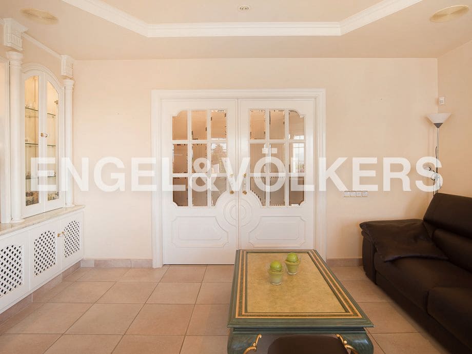 10 chambre Villa/Maison à vendre à Onda avec piscine garage - 495 000 € (Ref: 8235076)