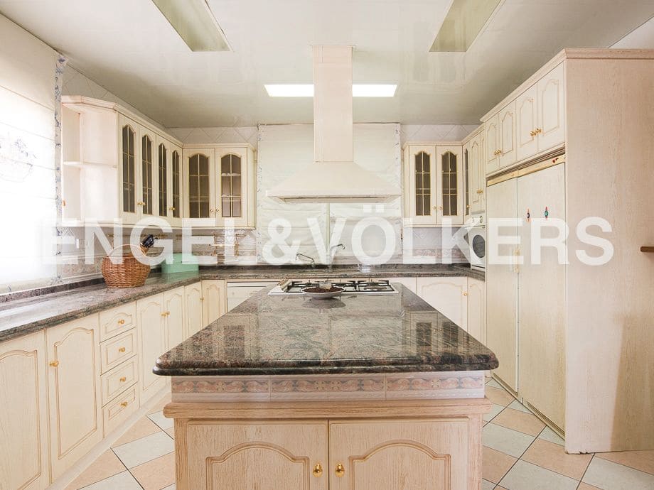 10 chambre Villa/Maison à vendre à Onda avec piscine garage - 495 000 € (Ref: 8235076)